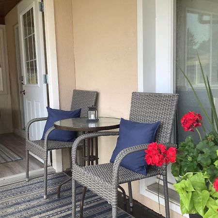 Summer Solstice Bed & Breakfast Niagara-on-the-Lake Екстер'єр фото