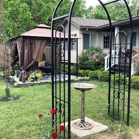 Summer Solstice Bed & Breakfast Niagara-on-the-Lake Екстер'єр фото