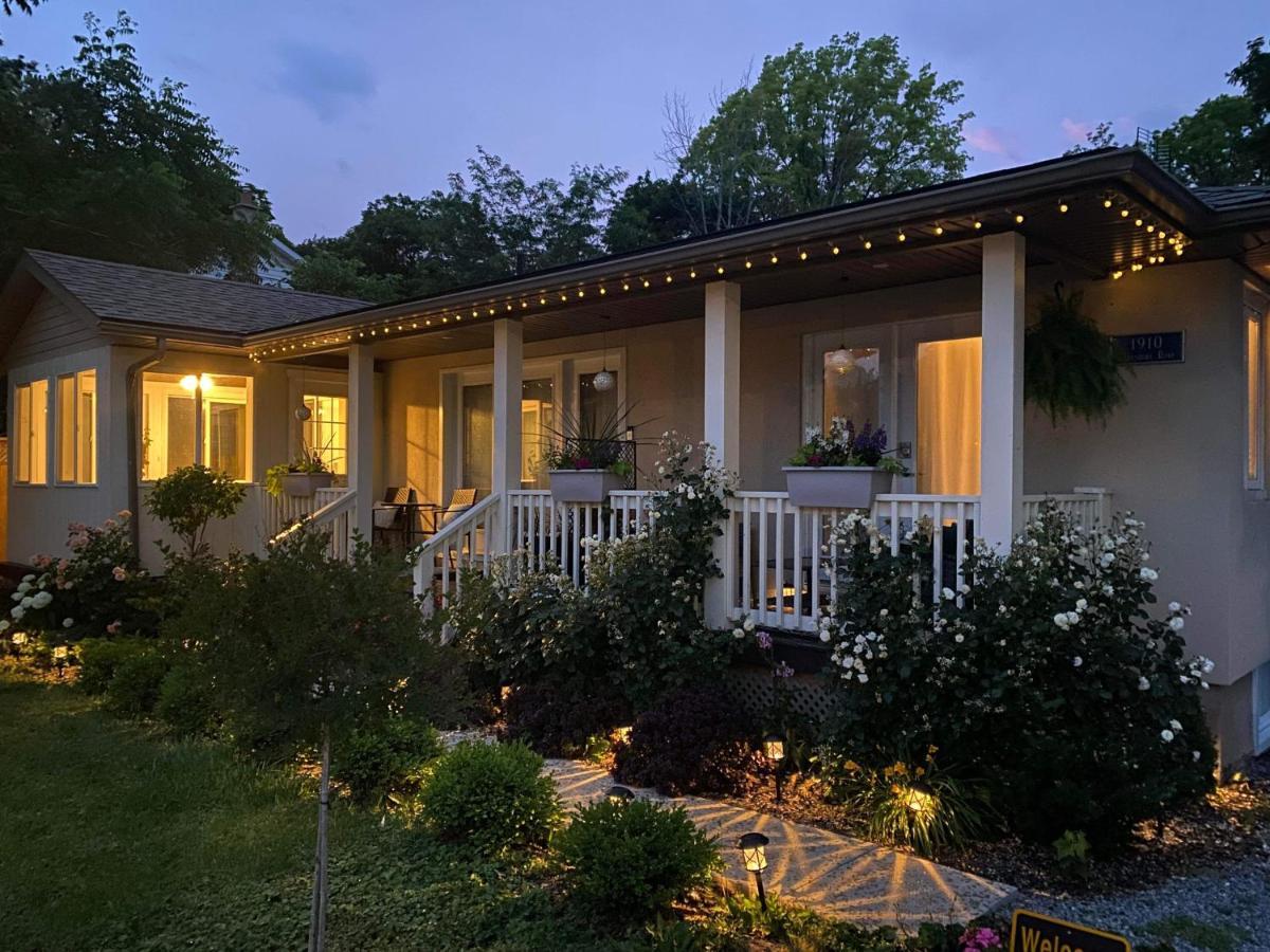 Summer Solstice Bed & Breakfast Niagara-on-the-Lake Екстер'єр фото